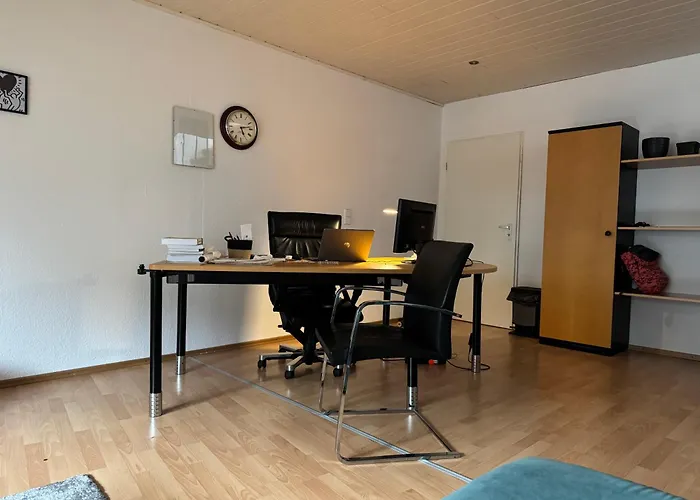 Your Pleasant In * Aken